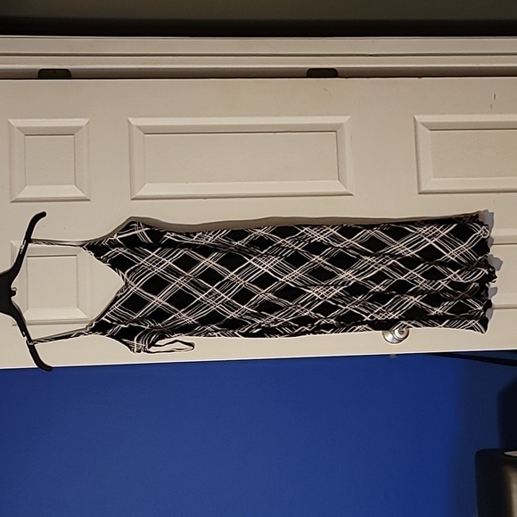 GAP Dresses & Skirts - GAP Slip Dress 💋